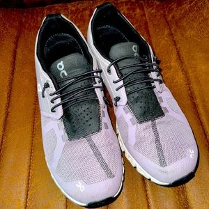 On Cloud 2.0 Running Shoes